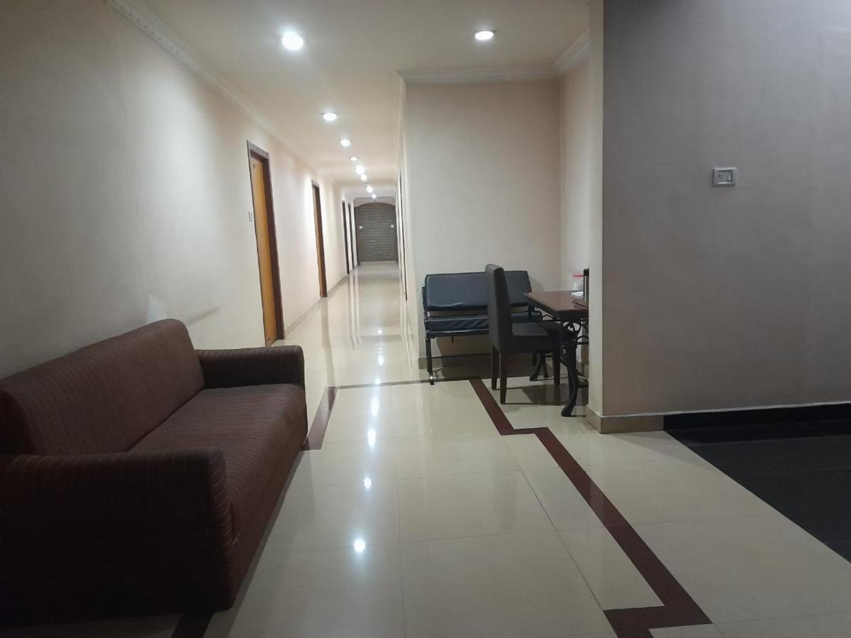 Dp Oberoi Residency 호텔 Kochi 외부 사진