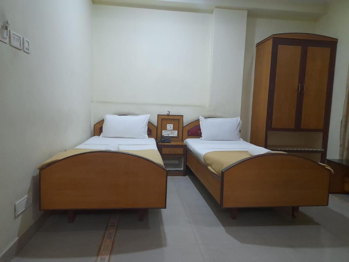 Dp Oberoi Residency 호텔 Kochi 외부 사진